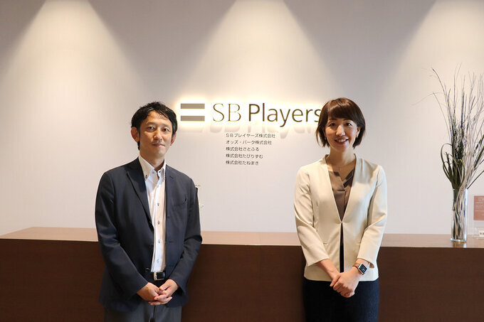 SBプレイヤーズ株式会社 総務部 市川直樹・筒江麻亜耶